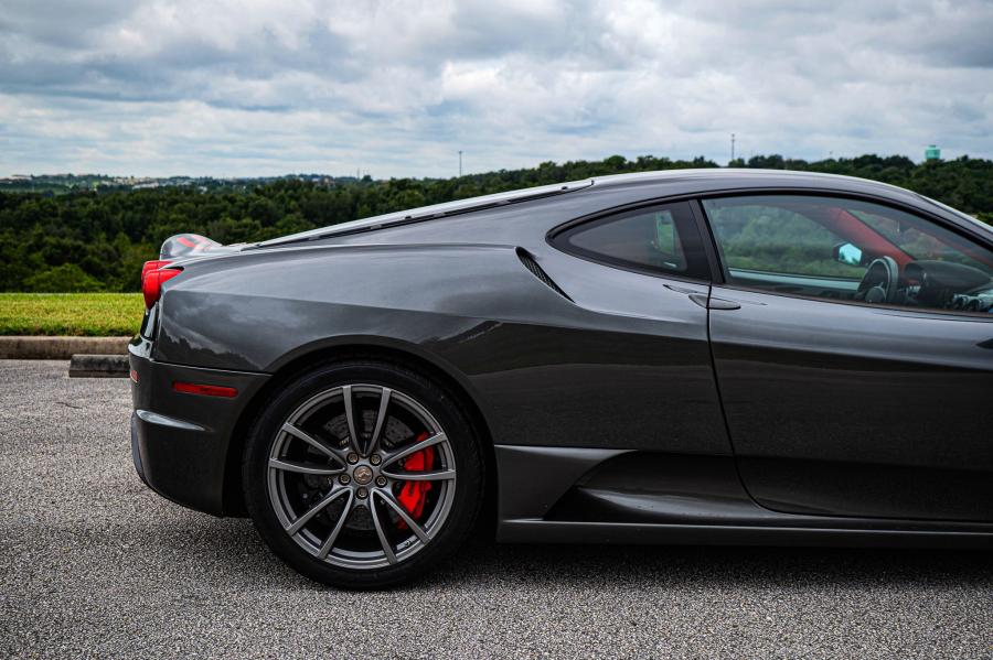 Детали экстерьера Ferrari 430 Scuderia 2009 года  (NA) (фото 18 из 87)